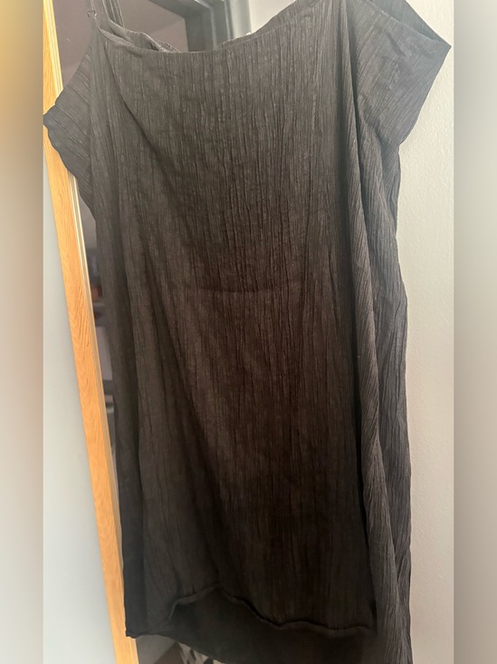 Zara Dresses & Skirts - Zara Black Mini Dress with Textured Fabric